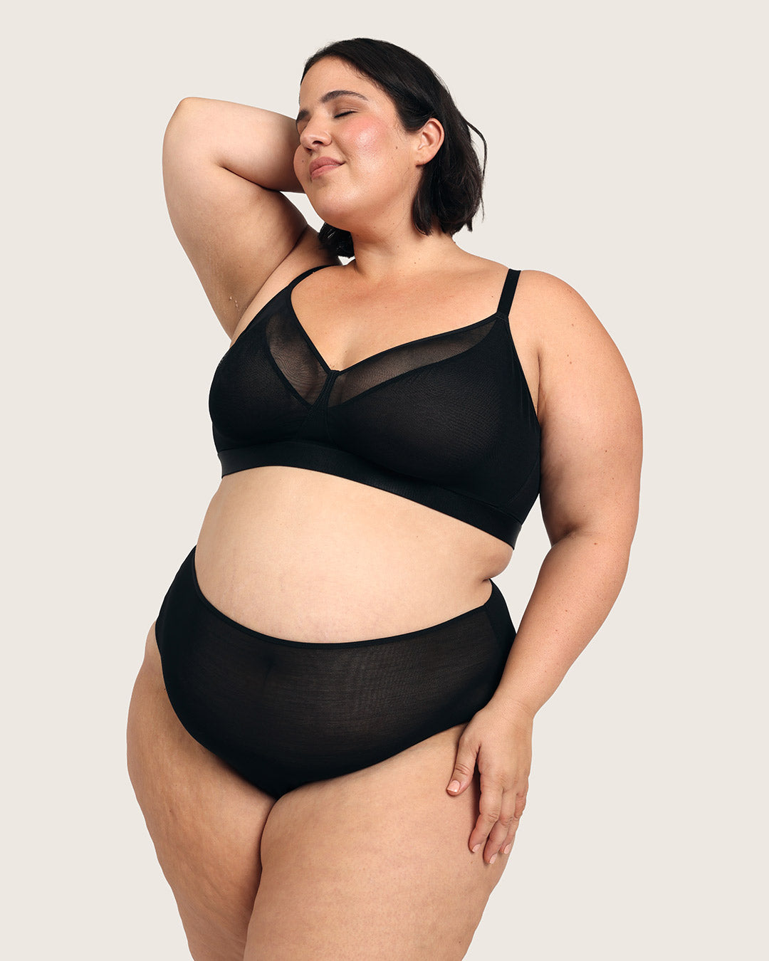 FreeMesh Full Bust Wireless Bra - Black