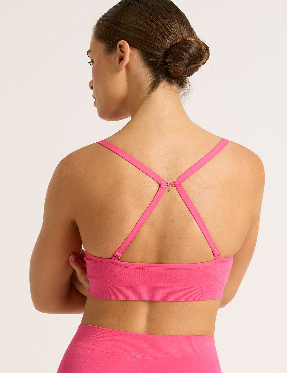 B11090_MCGRATH PINK_Wireless T-Shirt Bra_2.jpg