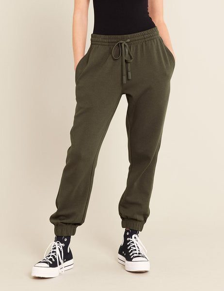 Gender-Neutral-Cuffed-Sweat-