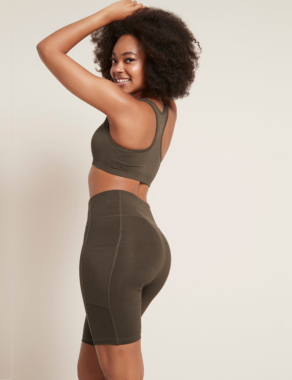Motivate-8_-High-Waist-Shorts-Dark-Olive-Side.jpg