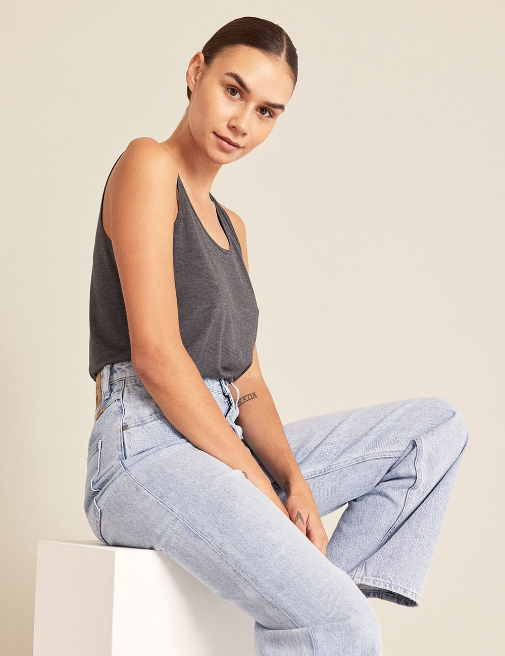 Relaxed-Tank-Dark-Marl-Side-2.jpg