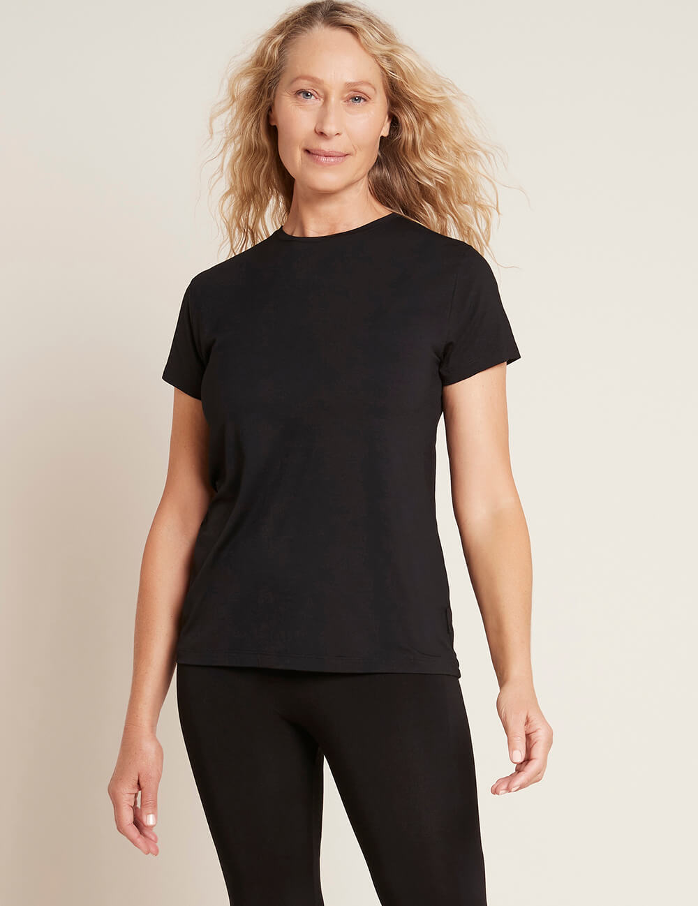 Black tees for women hotsell