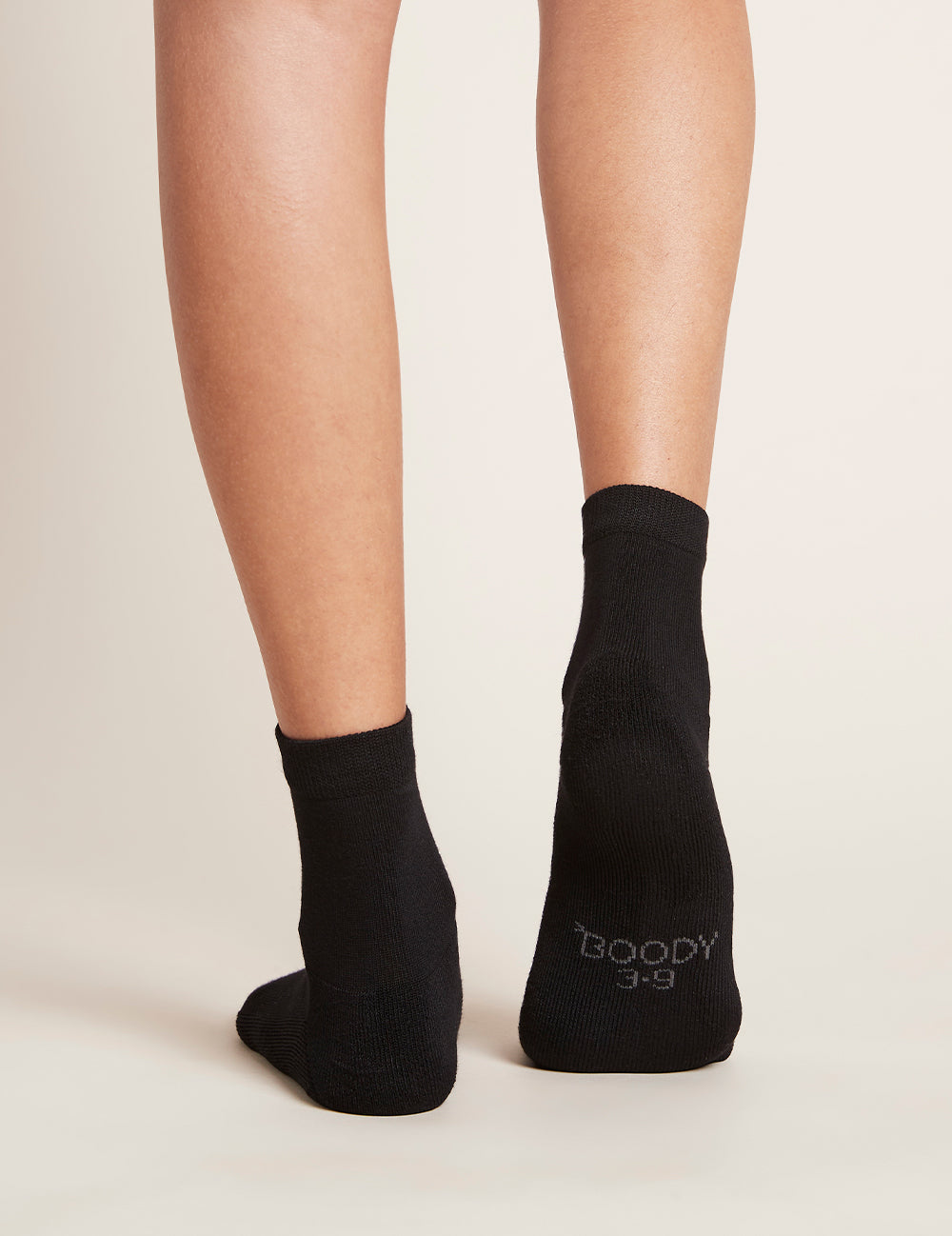 Women_s-Everyday-Ankle-Socks-2.0-Black-Back_d27703cc-ef16-4e50-93c6-901d2910ac18.jpg