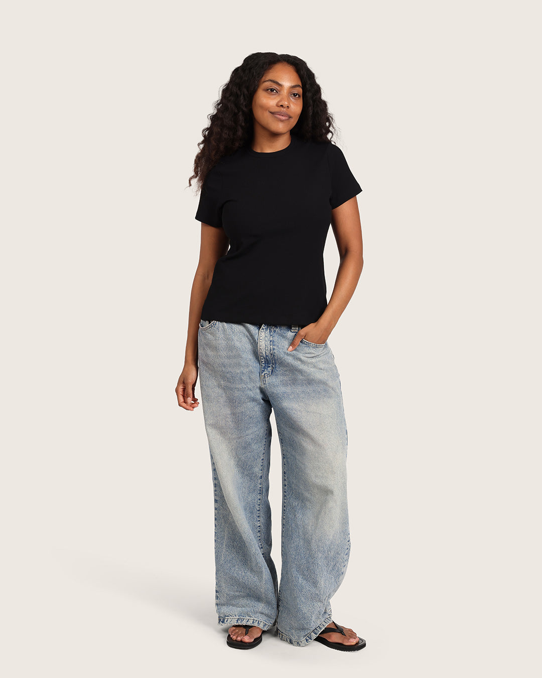 Women's Ribbed Crew Neck T-Shirt - Black
