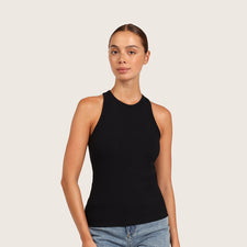 Model's Headshot - Emma Hedley